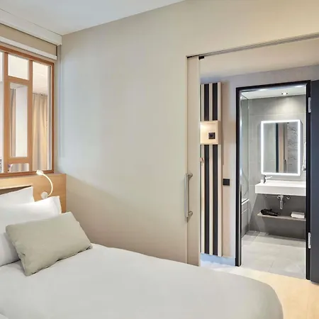 Aparthotel Adagio Stuttgart Neckarpark-2