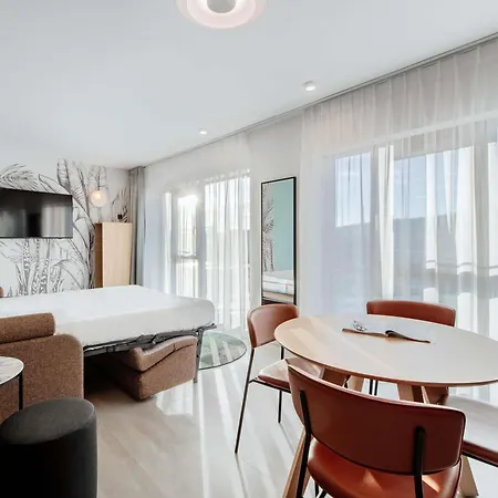 Aparthotel Adagio Stuttgart Neckarpark-2